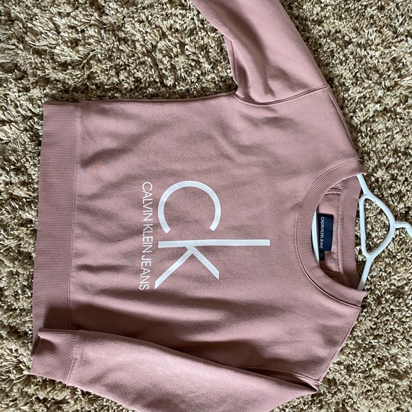 Calvin Klein light pink sweater, size small - Picture 2 of 2